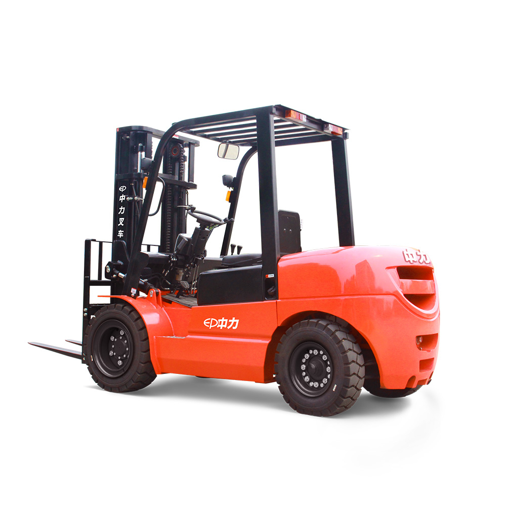 CPCD50/60/70T8 5.0/6.0/7.0吨内燃叉车